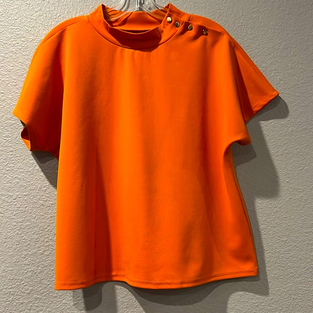 Women tops